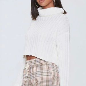 Crop turtle neck sweater